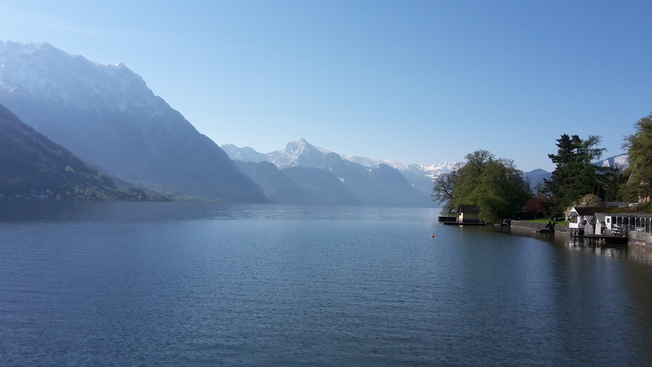 Traunsee-Panorama vom Boot aus