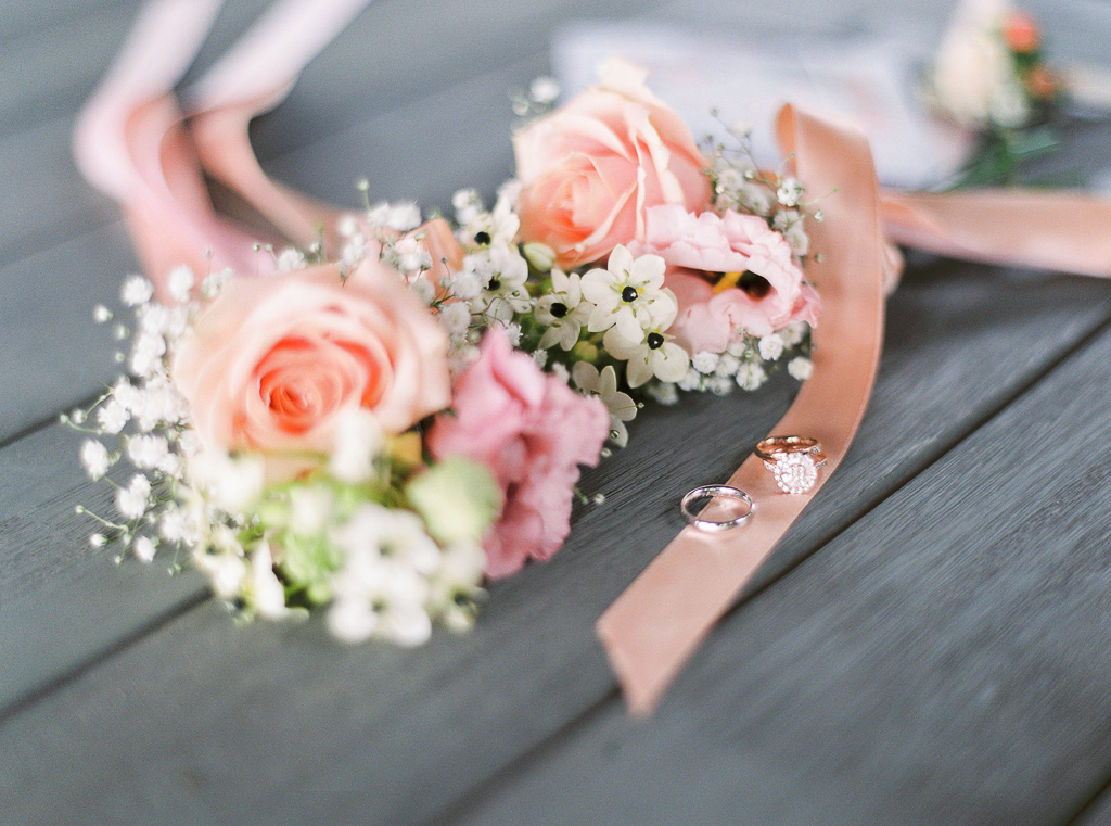 Ein romantischer Hochzeitstag im Vintage-Look